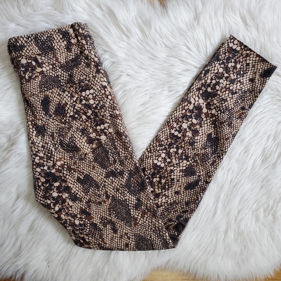 We The Free Snakeskin Ankle Jeans - Picture 12 of 14